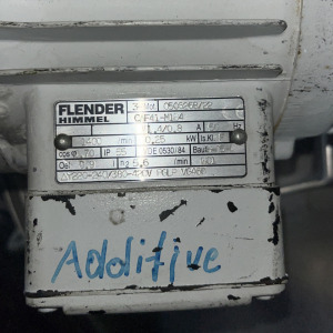 Llaque Powder feeder used D-1240_4